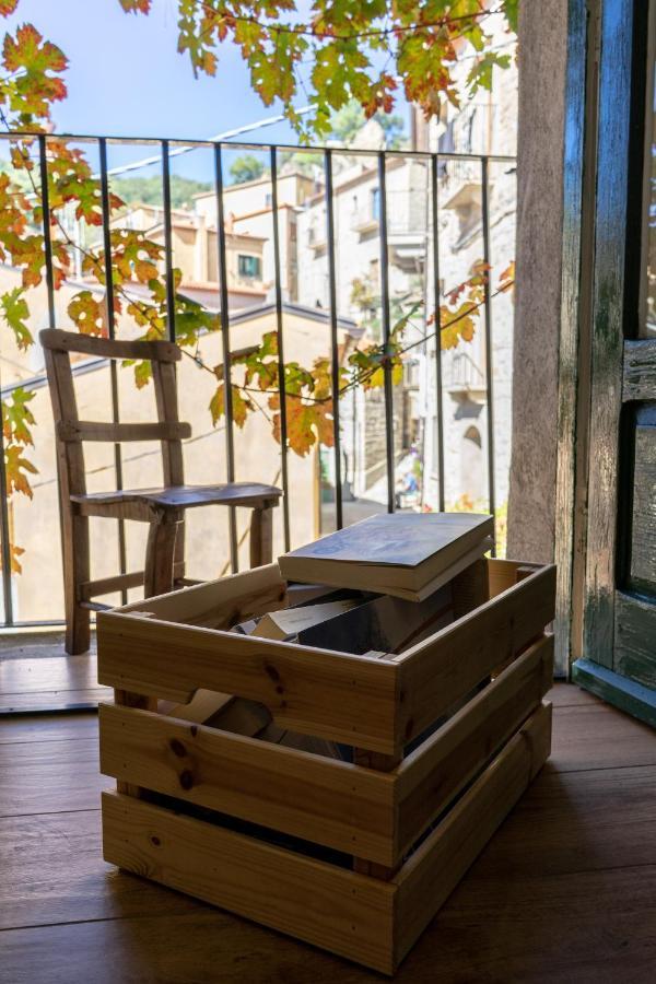 B&B Sud E Magia Castelmezzano Eksteriør bilde